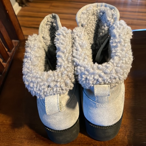 COPY - Womens UGG boots size 8 - Picture 3 of 3